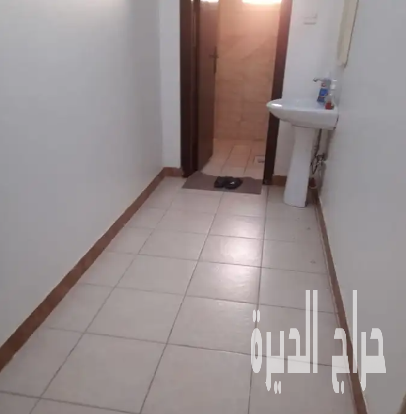 شقة العزيزية