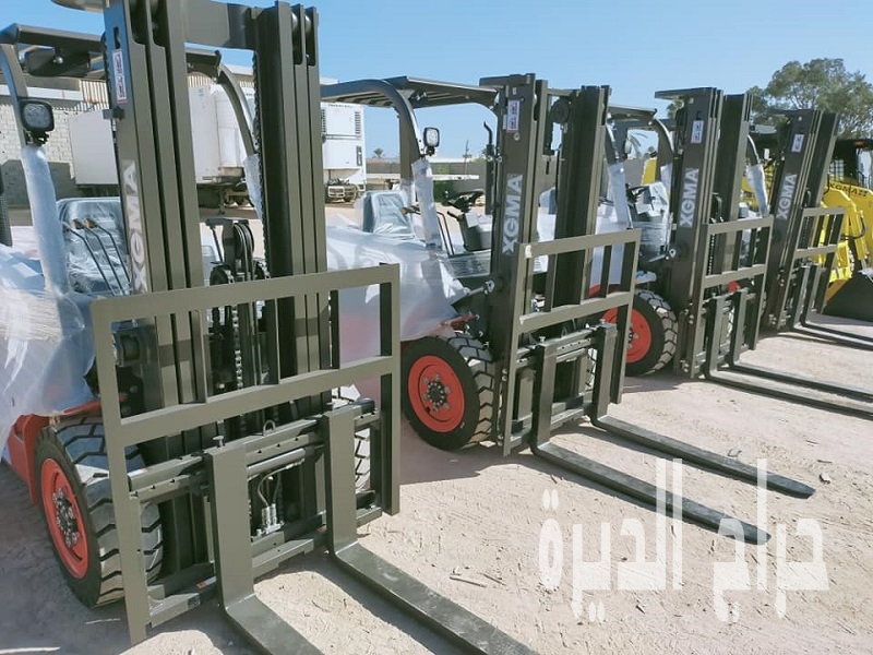 لديكم // تأجير فوركلفت بجميع أحجامة بالرياض