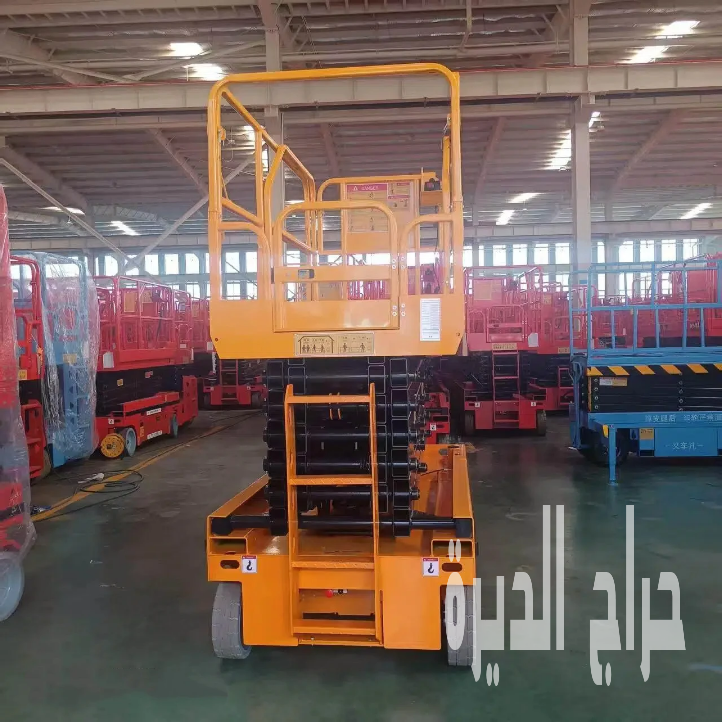 رافعات مقصية للإيجار // تأجير سيزرلفت بالرياض